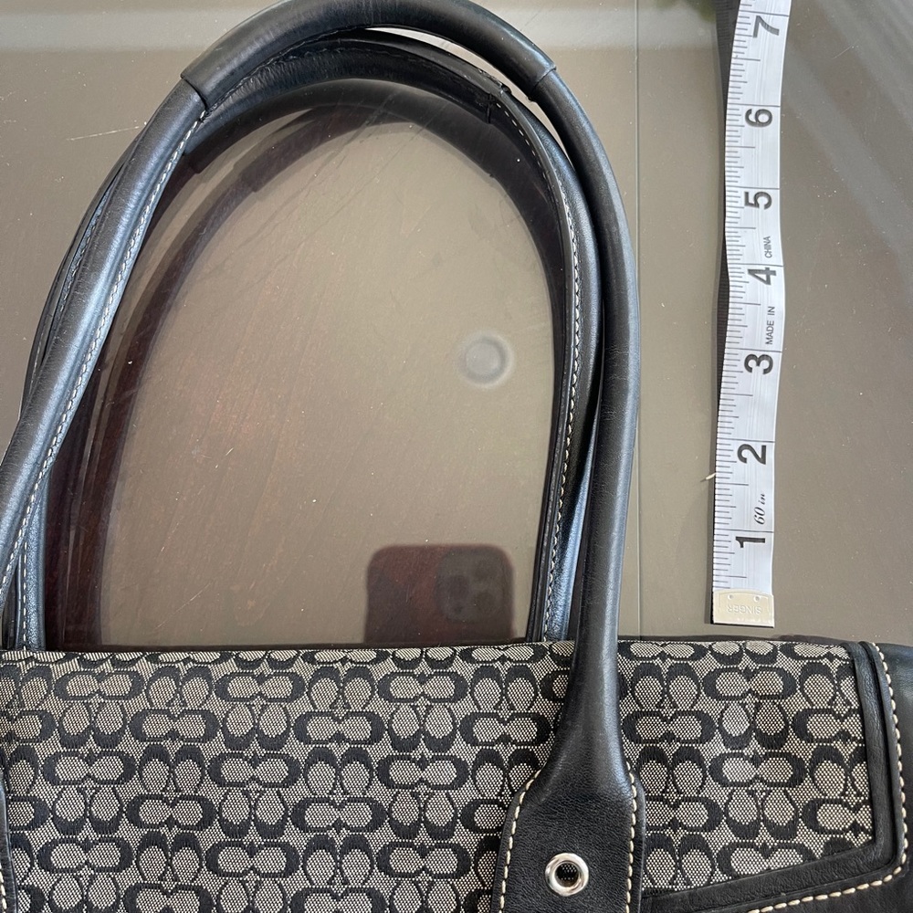 Large Coach canvas ‘C’ purse - Picture 8 of 9